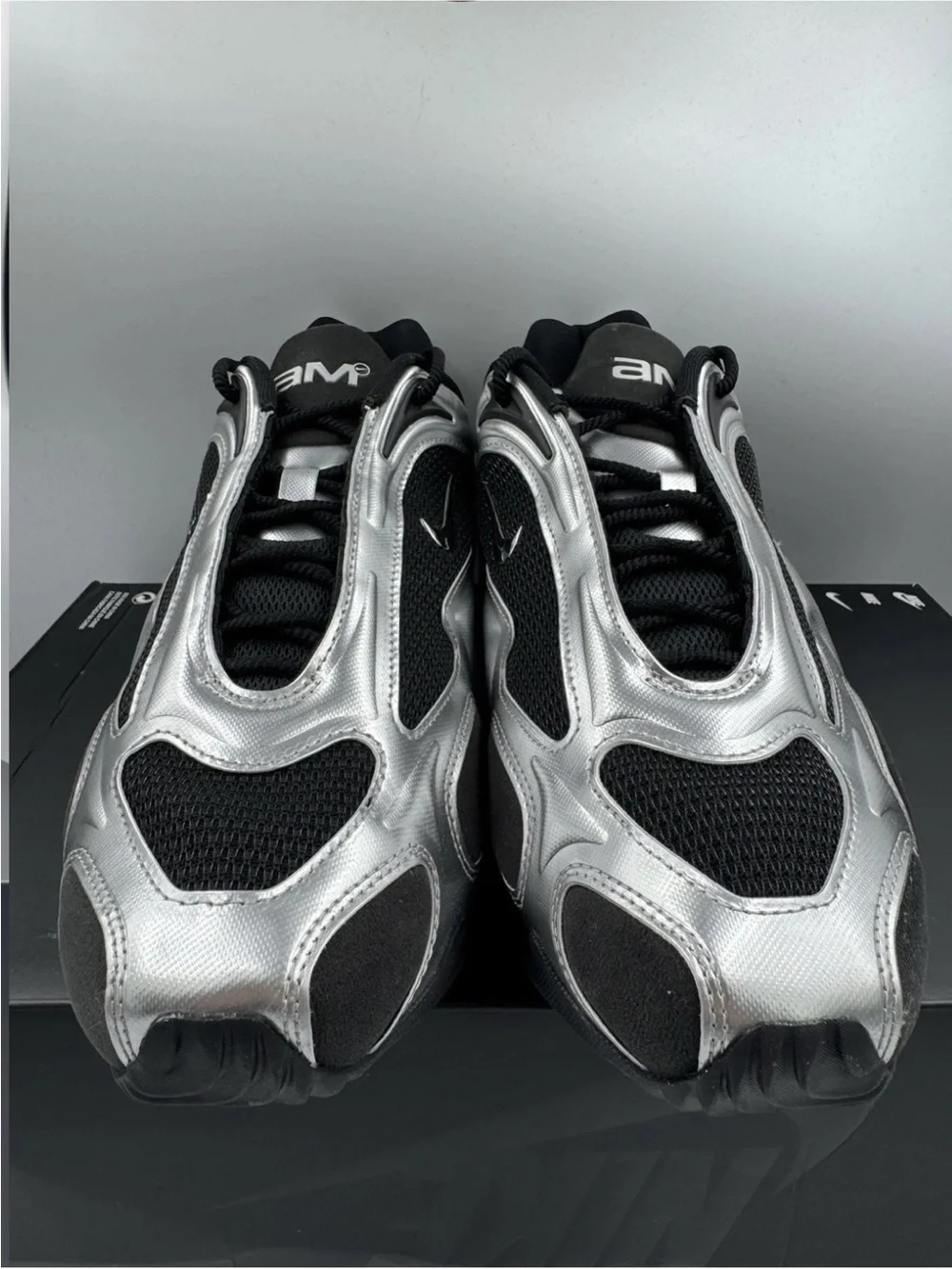 Nike Air Max Muse Black Metallic Silver BRAND NEW Size 11 Women